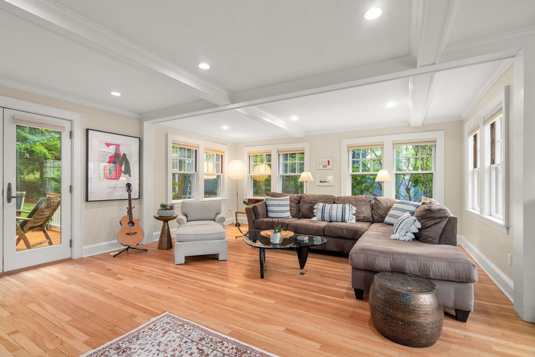 House in Newton, Massachusetts, United States 4 - 18491330