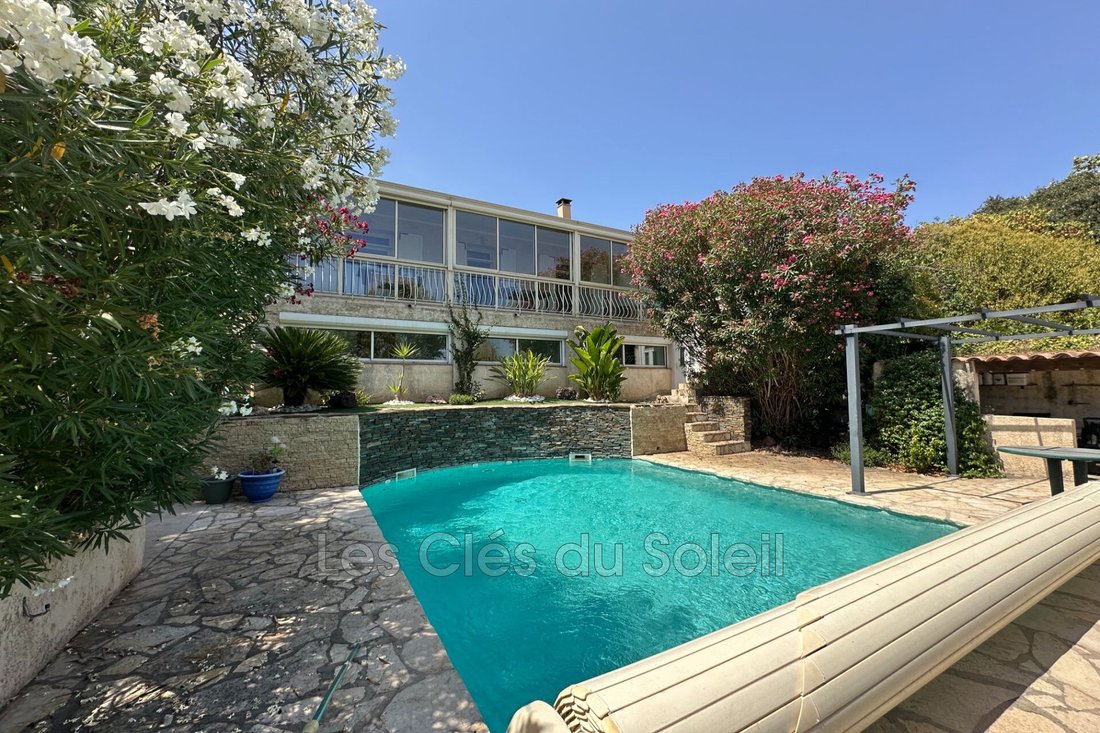 Villa in Toulon, Provence-Alpes-Côte d'Azur, France 1 - 18491584
