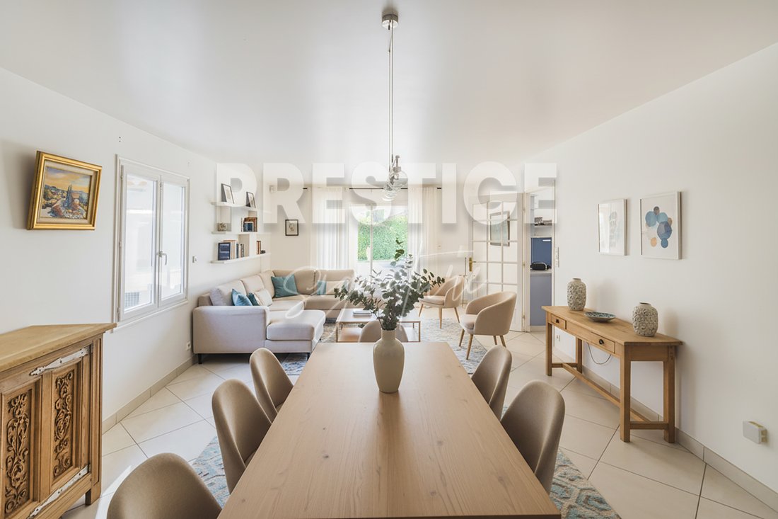 Villa in Nord, Sanary-sur-Mer, France 5 - 18490589