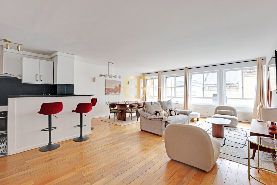 Apartment in Palais Royal, Paris 1er Arrondissement, Paris 2 - 18490529