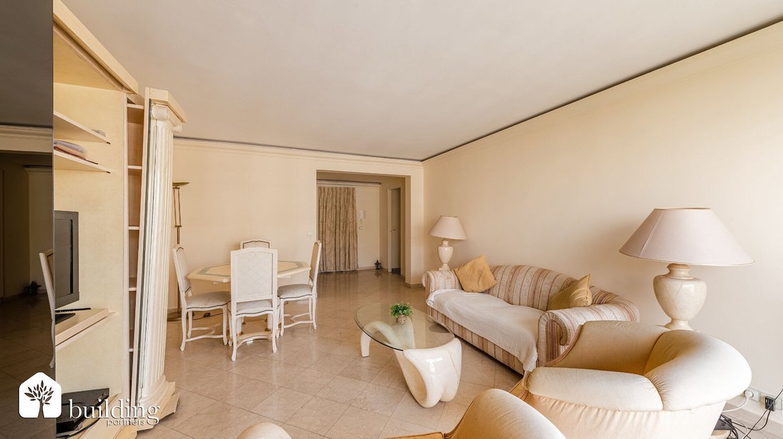 Apartment in La Fourche-Guy Môquet, Paris 17e Arrondissement, Paris 4 - 18490565