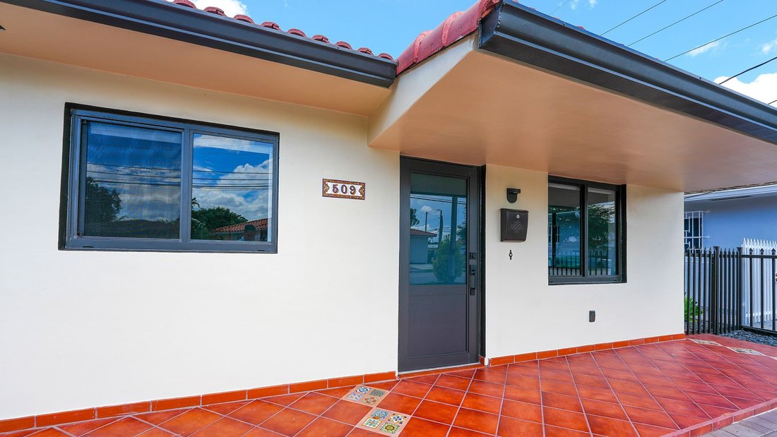 House in Miami, Florida, United States 4 - 18491723