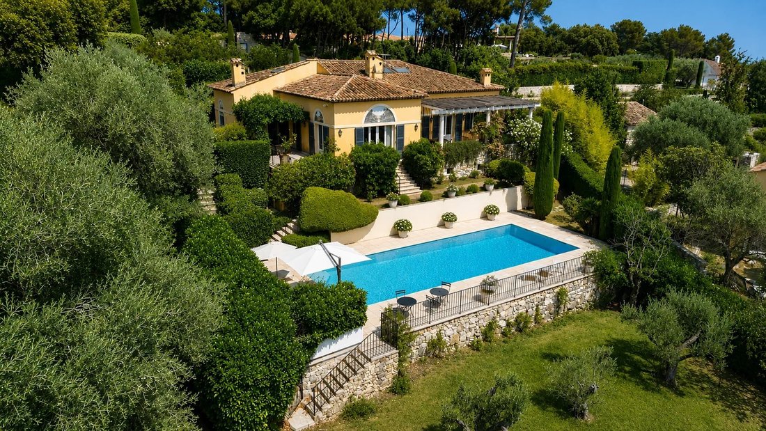 Villa in Quartiers Ouest Montgros-Montmeuille, La Colle-sur-Loup, France 1 - 18491283