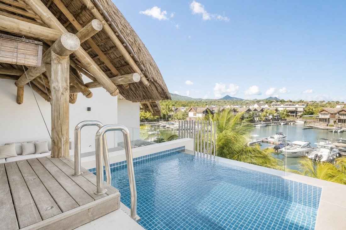 Apartment in Black River, Rivière Noire District, Mauritius 2 - 17301372
