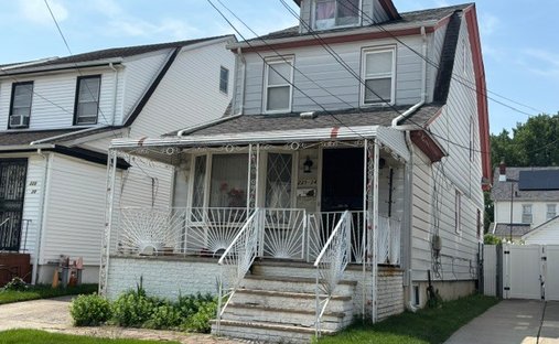 House in New York, New York, United States 1