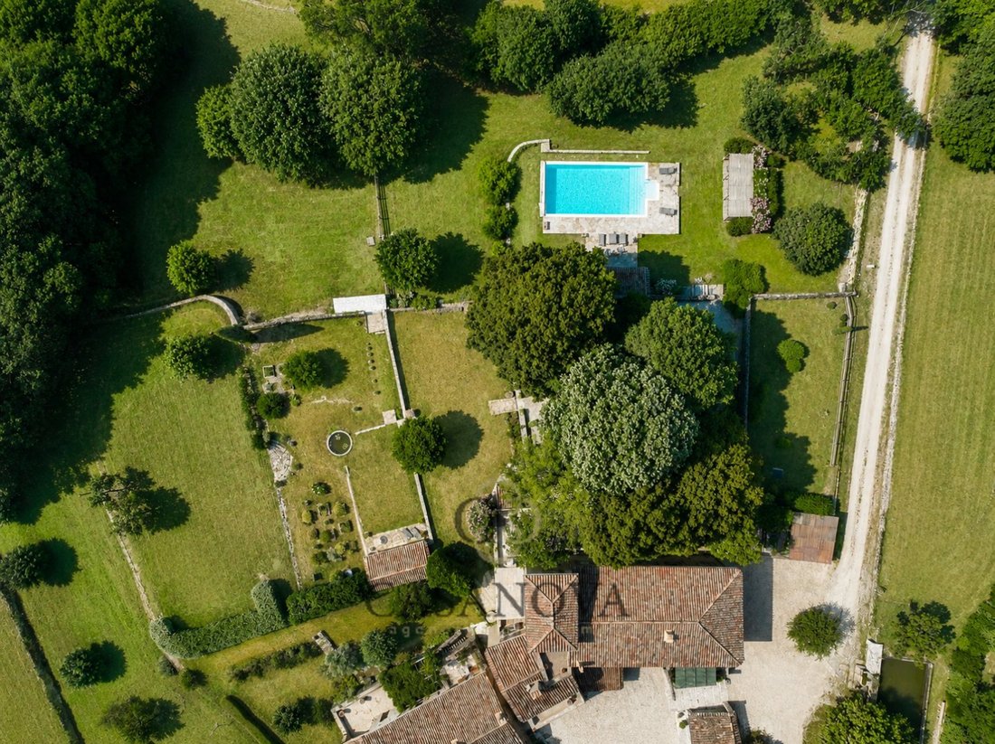 House in Saint-Hippolyte-du-Fort, Occitania, France 2 - 18491559