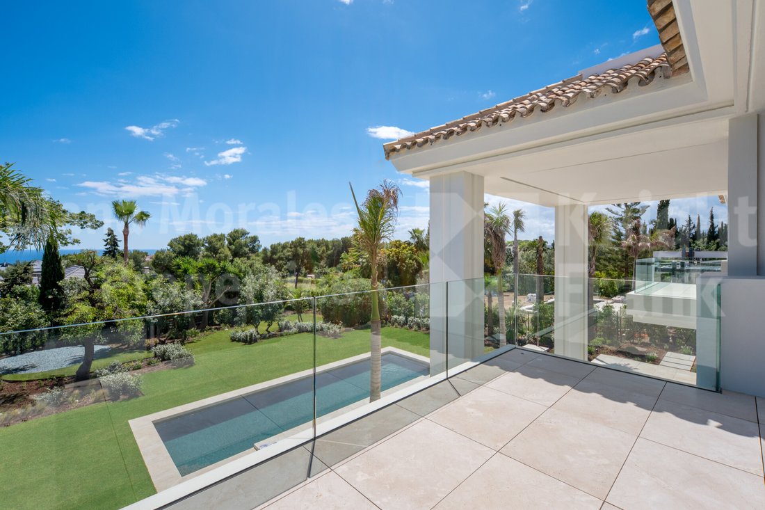 Villa in Sierra Blanca, Marbella, Spain 4 - 18491405
