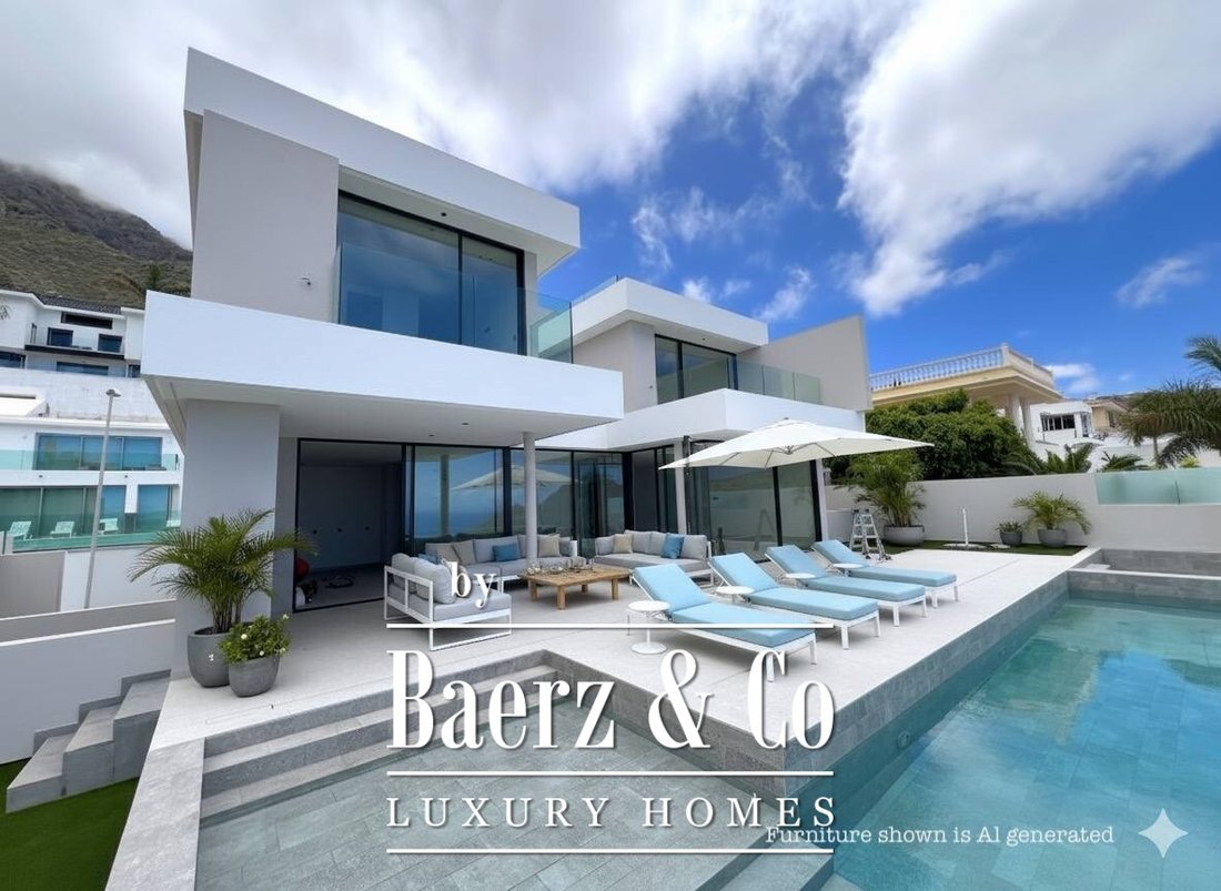 Villa in Costa Adeje, Adeje, Canary Islands 3 - 18490599