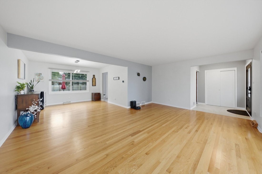 House in Orland Park, Illinois, United States 4 - 18491056
