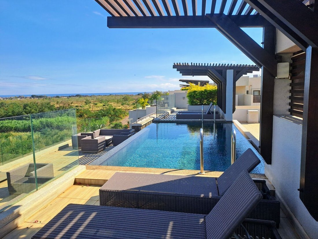 Apartment in Pointe aux Piments, Pamplemousses District, Mauritius 2 - 18489917