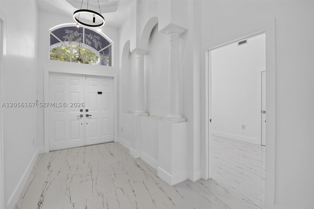 House in Pembroke Pines, Florida, United States 4 - 18489851