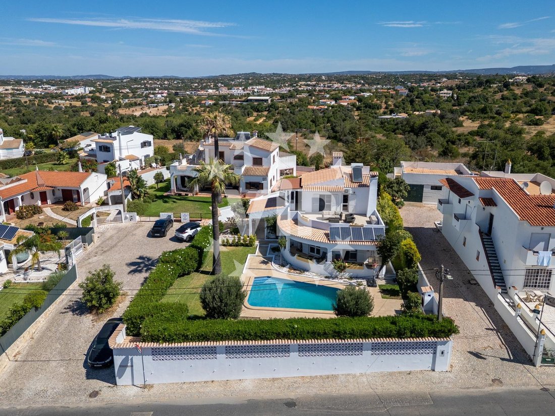 Villa in Praia dos Pescadores, Olhos de Agua, Portugal 2 - 18491782