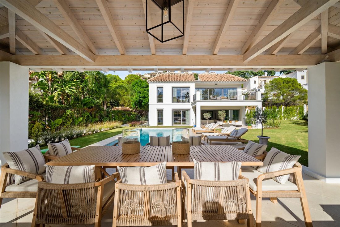 Villa in Benahavis, Andalusia, Spain 3 - 18489744