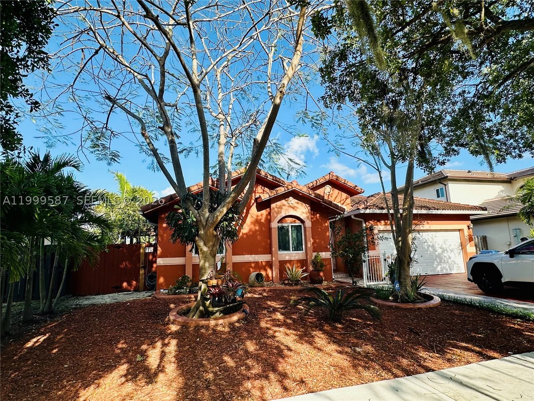 House in Miami, Florida, United States 1 - 17672349