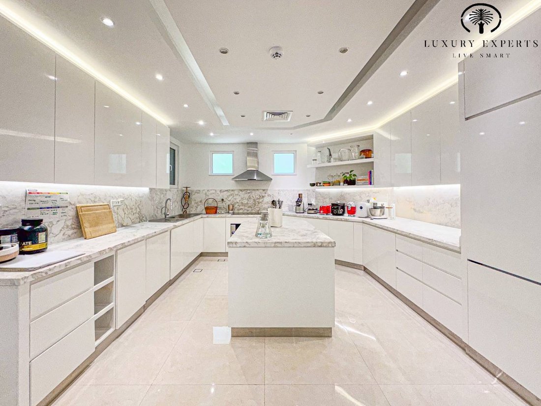 Villa in Palm Jumeirah, Dubai, United Arab Emirates 3 - 18490409