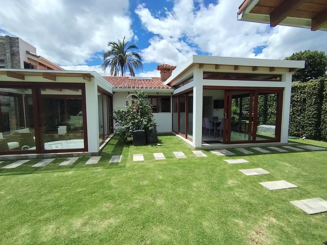House in Quito, Pichincha, Ecuador 1 - 18491221