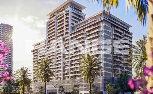 Apartment in JVC / Jumeirah Village Circle, Dubai, United Arab Emirates 1