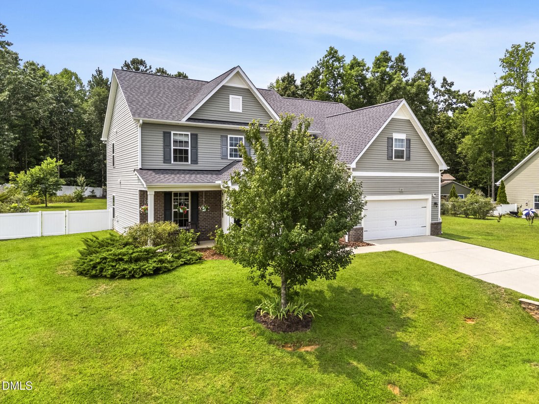 House in Zebulon, North Carolina, United States 3 - 18490663