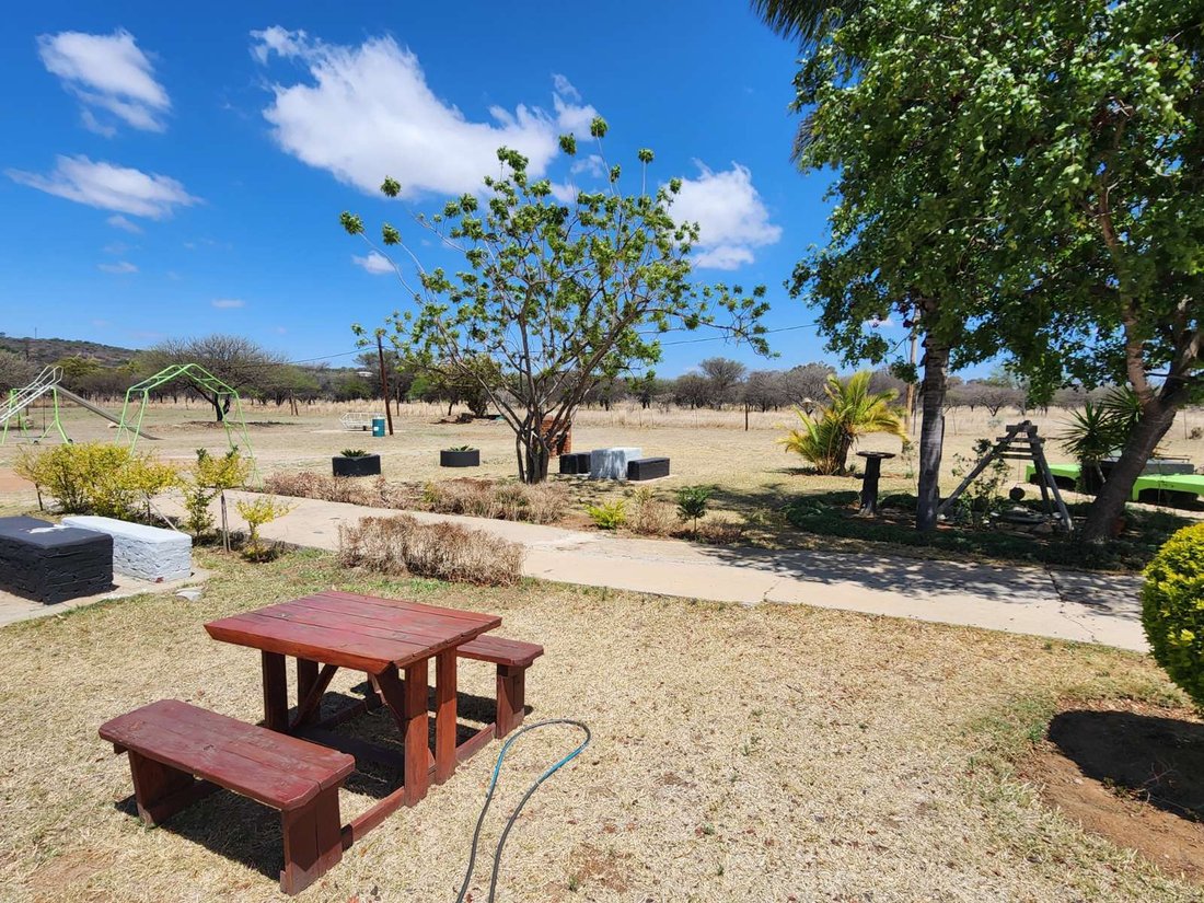 Farm Ranch in Braamfontein, Gauteng, South Africa 5 - 18491053