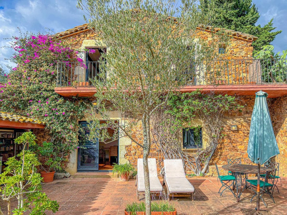Finca in Mont-ras, Catalonia, Spain 1 - 18335147