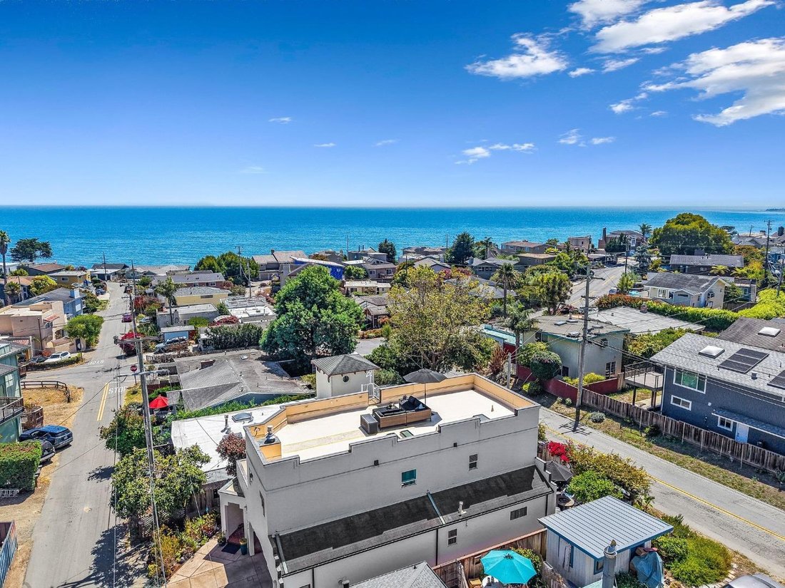 House in Aptos, California, United States 3 - 18483147