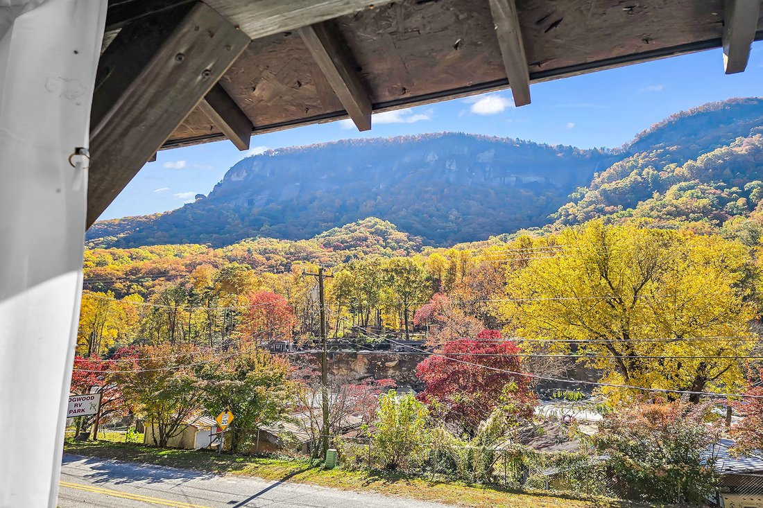 House in Lake Lure, North Carolina, United States 3 - 16890245