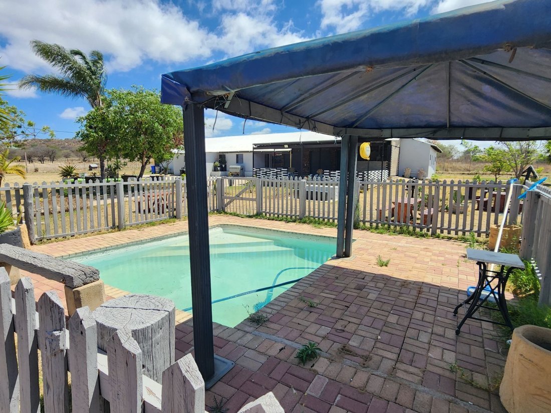 Farm Ranch in Braamfontein, Gauteng, South Africa 1 - 18491053