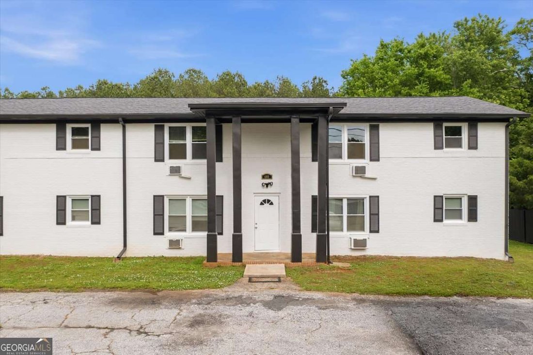 Cedartown, Georgia, United States 4 - 18490766