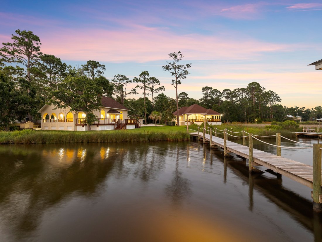 House in Freeport, Florida, United States 3 - 18489624