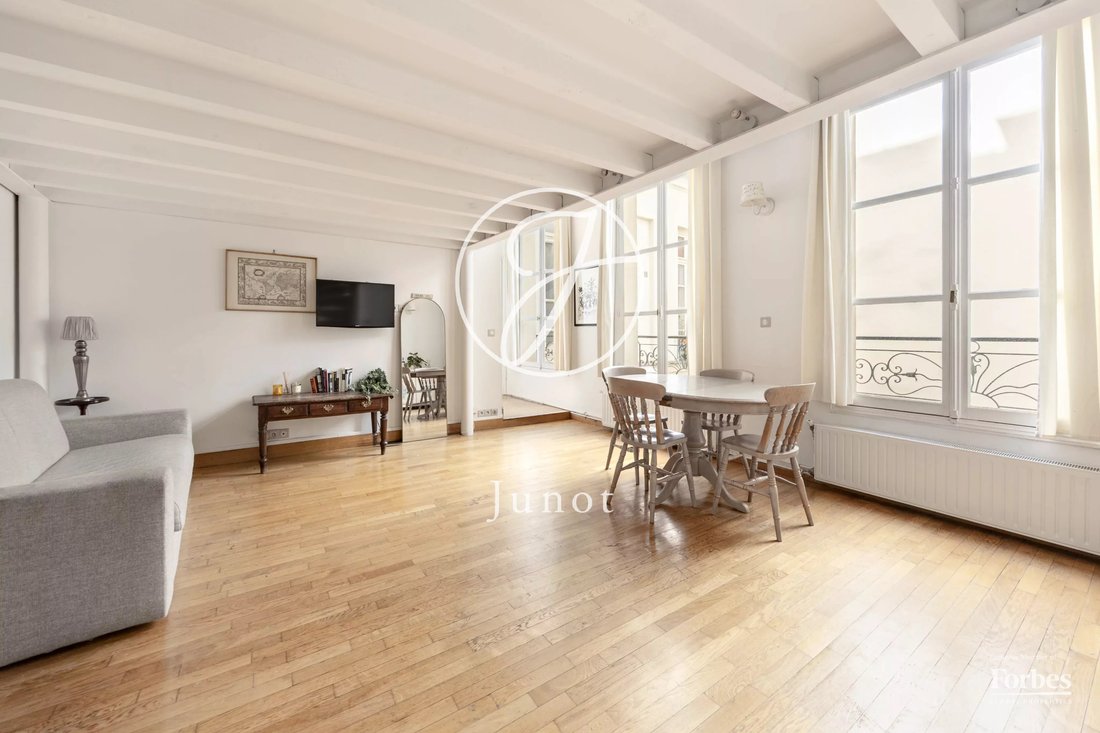 Apartment in Saint Merri, Paris 4e Arrondissement, Paris 4 - 18490292