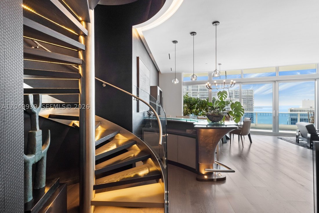 Condo in Miami, Florida, United States 4 - 18489849