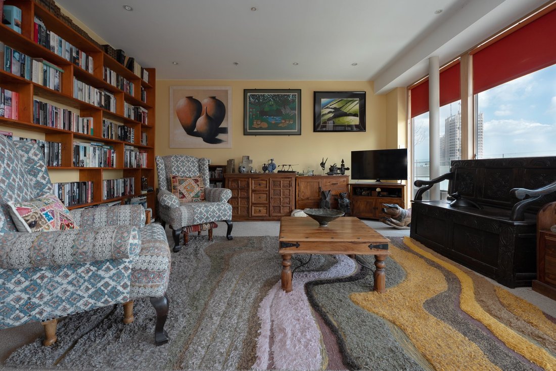 Apartment in De Beauvoir Town, Hackney, England 3 - 18489835