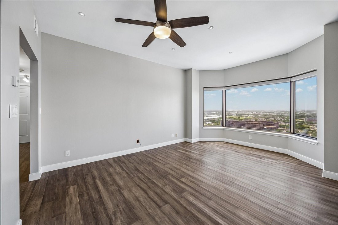 Condo in Houston, Texas, United States 4 - 18409258