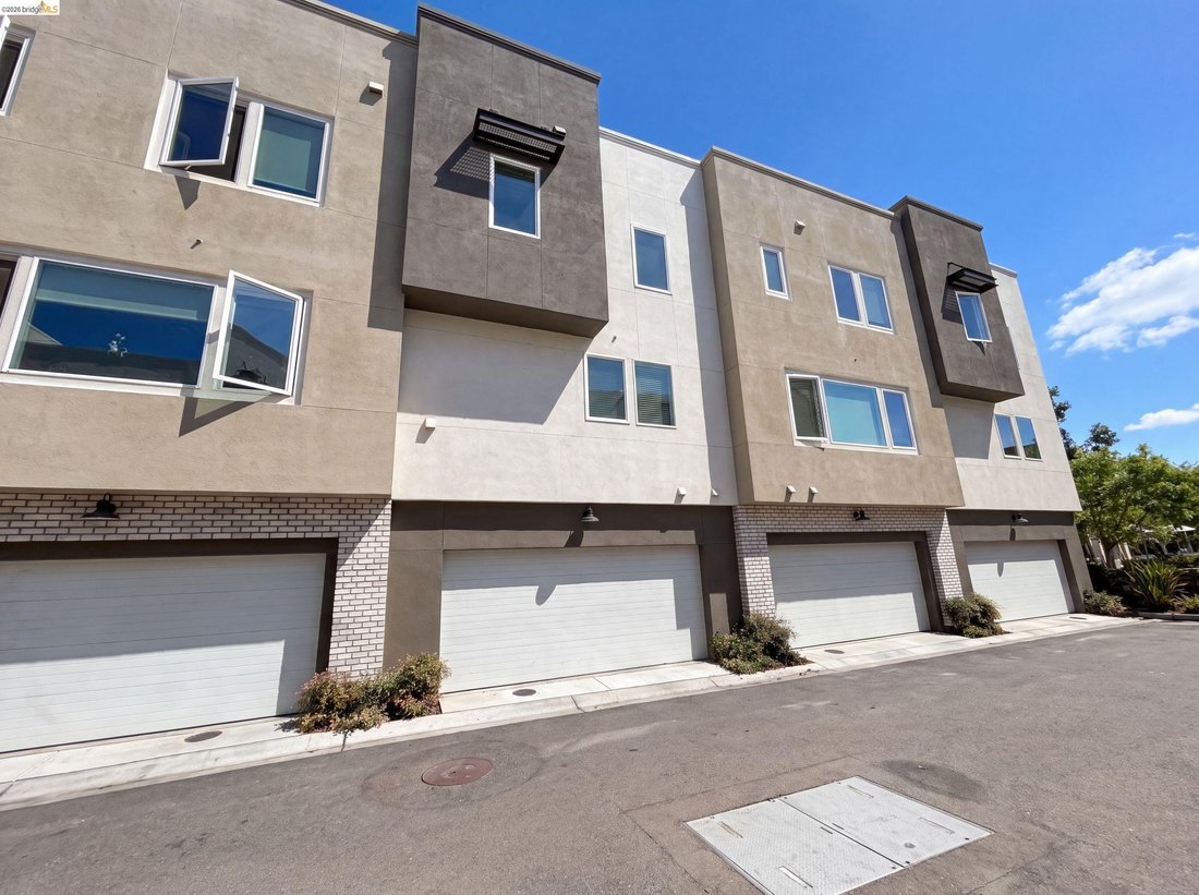 Townhouse in Dublin, California, United States 5 - 18490233
