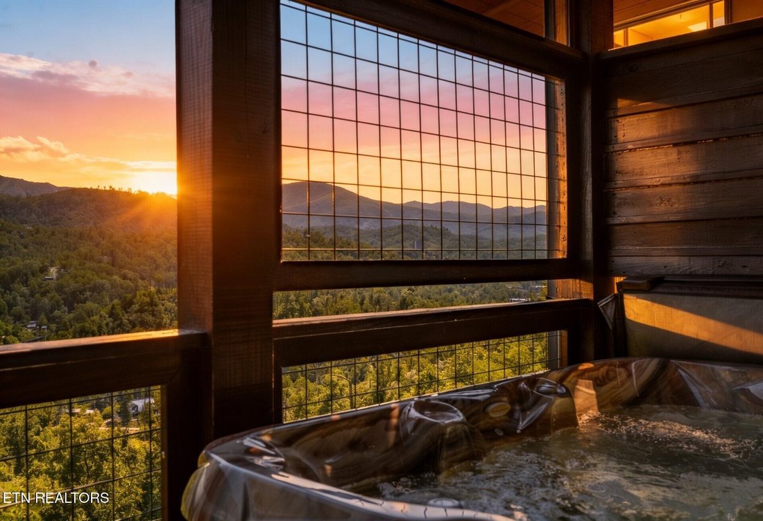House in Gatlinburg, Tennessee, United States 3 - 18491292