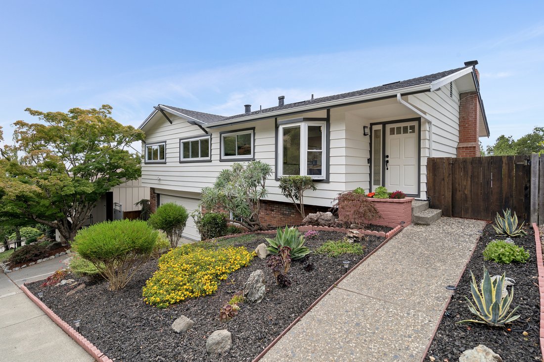 House in Oakland, California, United States 1 - 18491336