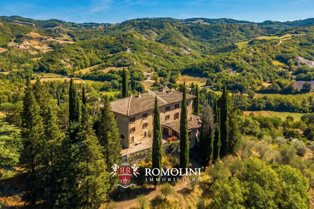 Villa in Montone, Umbria, Italy 1 - 15664970