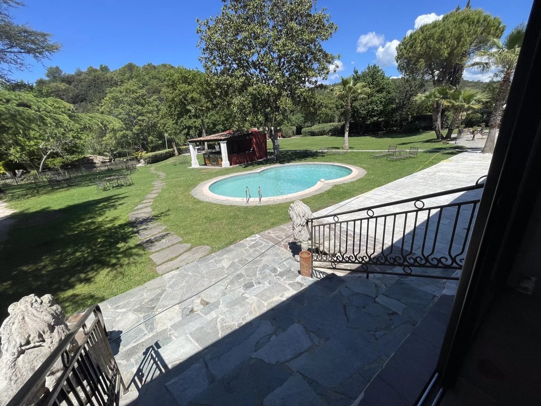 Finca en Mougins, Provenza-Alpes-Costa Azul, Francia 4 - 18490235
