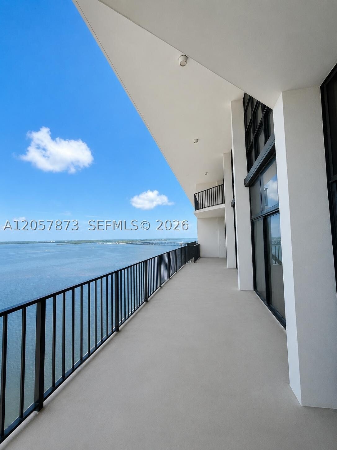 Condo in Miami, Florida, United States 2 - 18489858