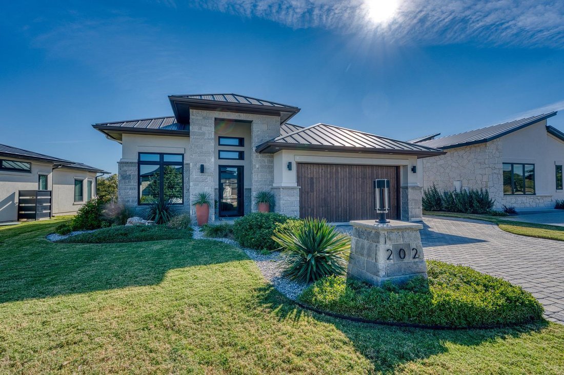 House in Horseshoe Bay, Texas, United States 1 - 17370611