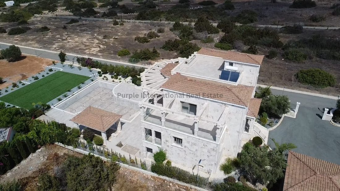 Villa in Peyia, Paphos, Cyprus 5 - 18490500