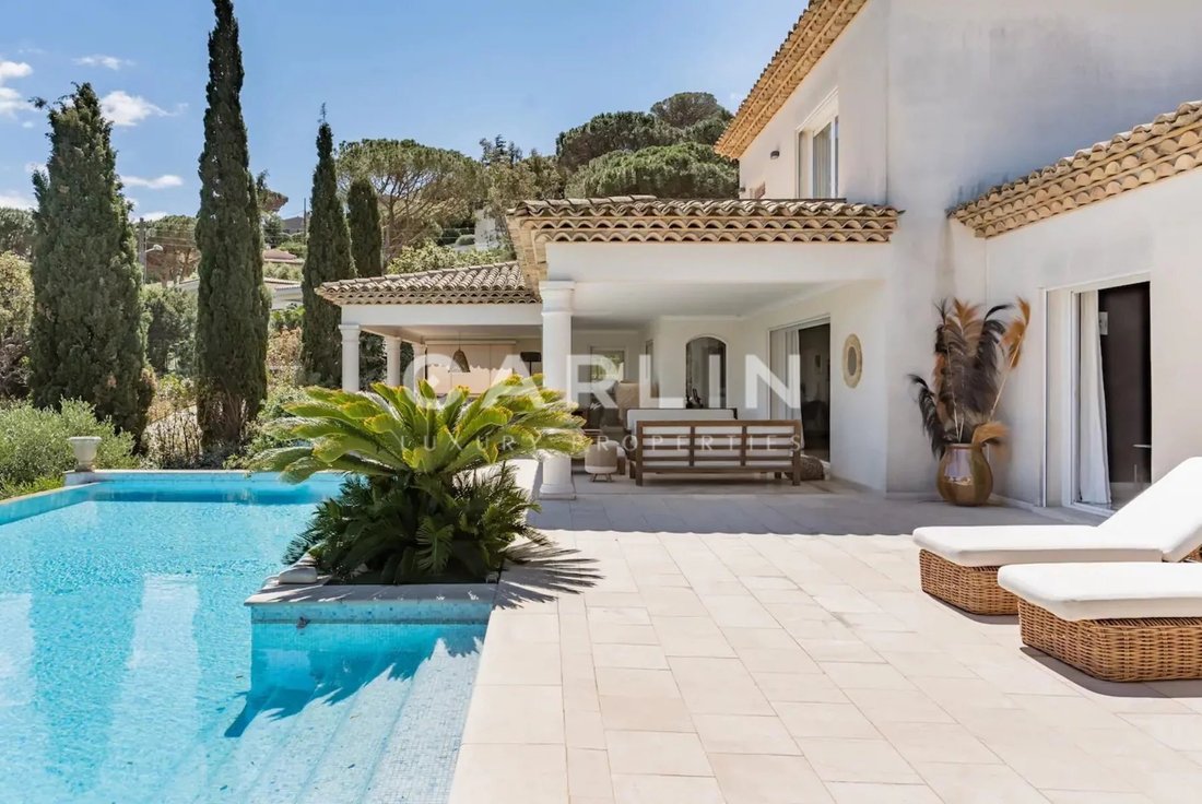 Villa in Nartelle-Noyer-Bellevue-bd des Sardinaux, Sainte-Maxime, France 2 - 18491687