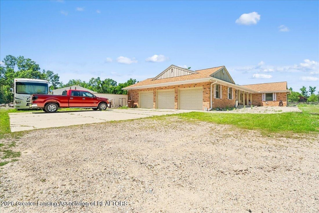 House in Holt, Michigan, United States 3 - 18490917