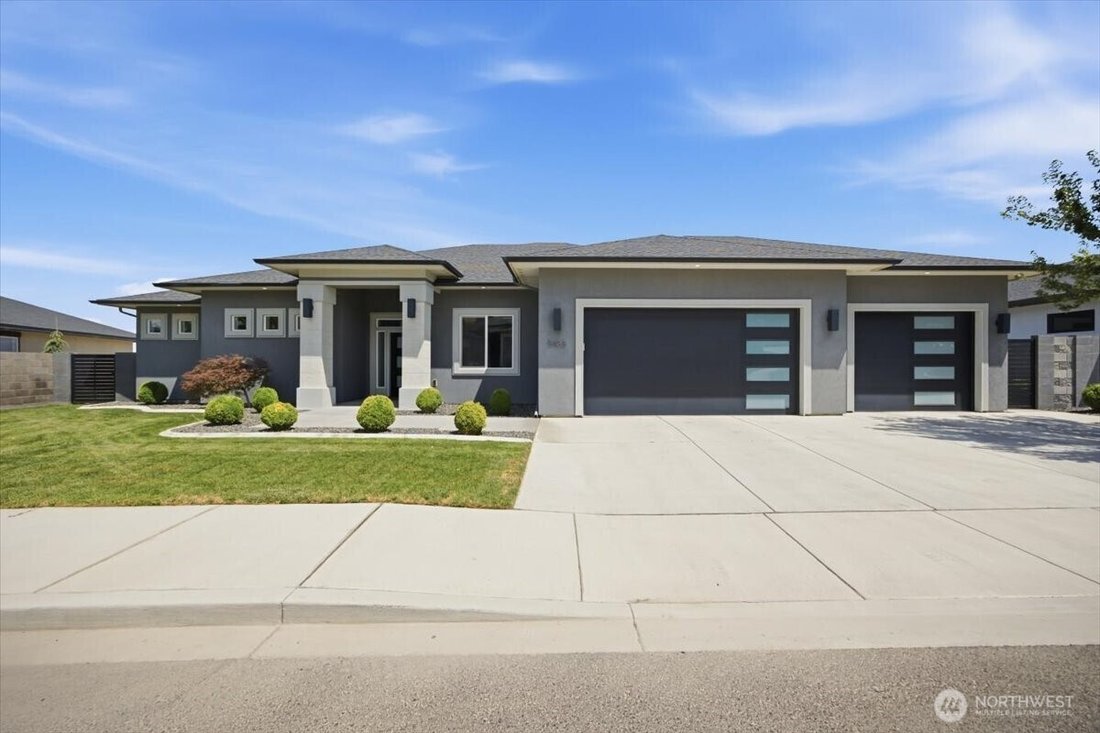House in Kennewick, Washington, United States 1 - 18490848