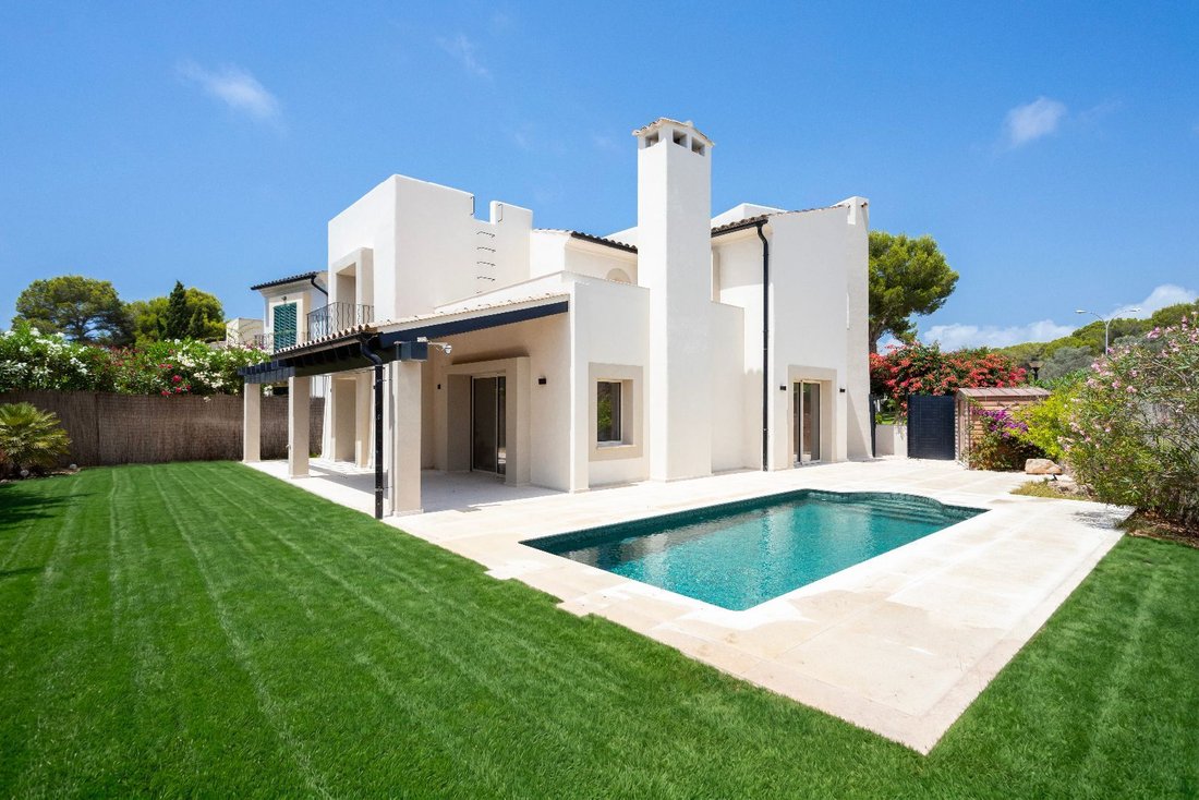 Villa in Santa Ponsa, Balearic Islands, Spain 1 - 18491594