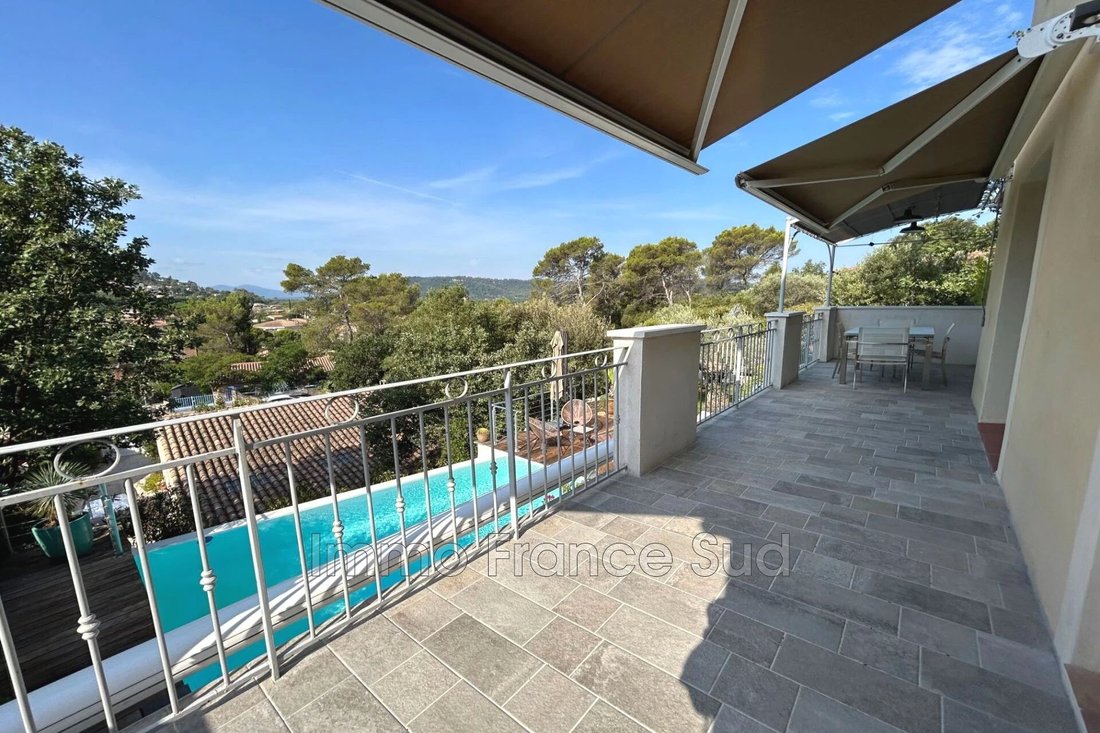 Villa in Sud, Vidauban, France 3 - 18491568