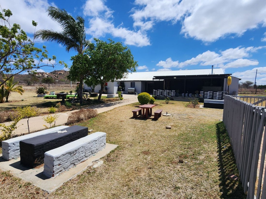Farm Ranch in Braamfontein, Gauteng, South Africa 2 - 18491053