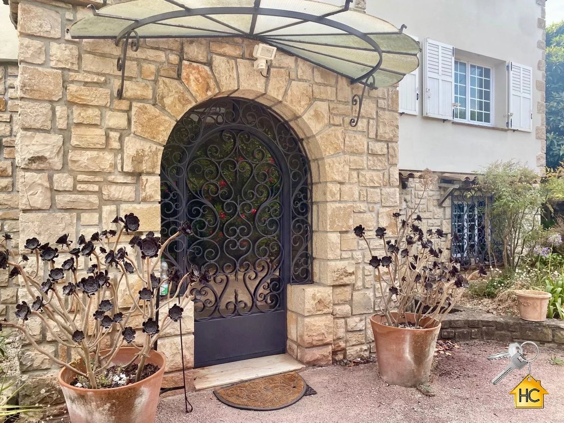 Apartment in Mougins, Provence-Alpes-Côte d'Azur, France 2 - 18491583