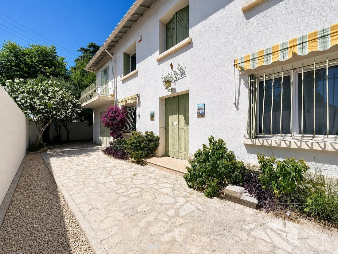 Villa in Saint Julien, Marseille, Provence-Alpes-Côte d'Azur 1 - 18491746