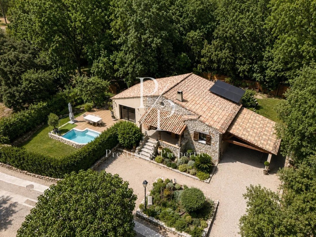 Villa in Mougins, Provence-Alpes-Côte d'Azur, France 1 - 18491684